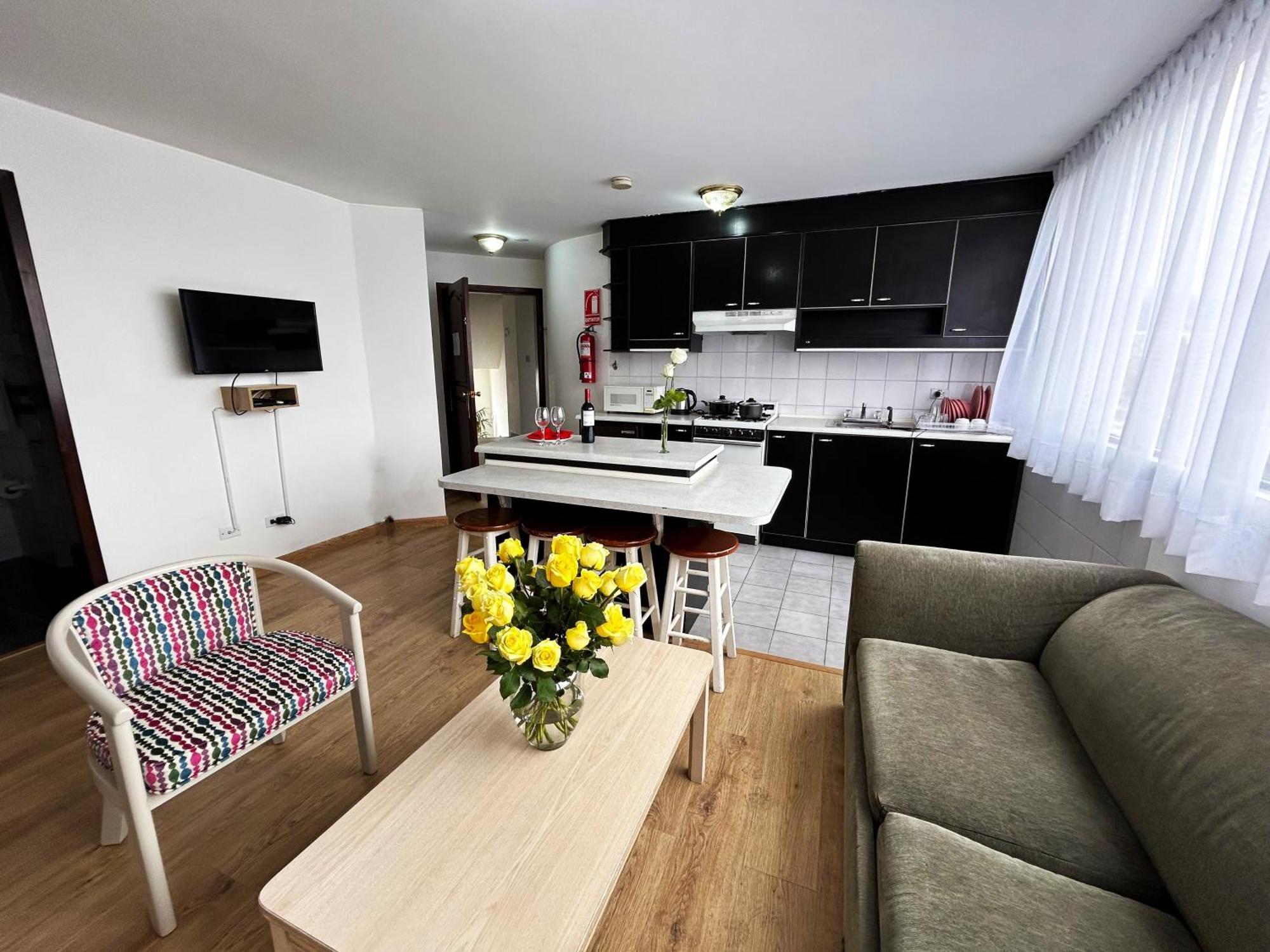 Stanford Suites Hotel كويتو الغرفة الصورة
